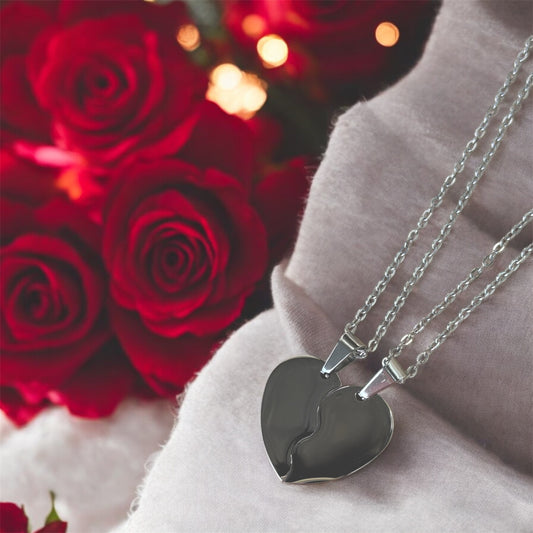 Dúo de Collares "Dos Mitades, Un Corazón"